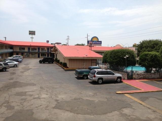 Days Inn South Fort Worth Exterior foto